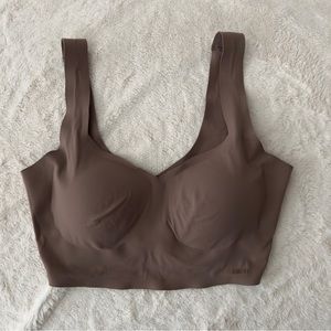 Skims Naked Plunge Tank Bra